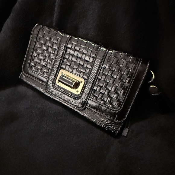Elliott Lucca Black Cow Leather Clutch with Sliver Detail - Picture 4 of 12